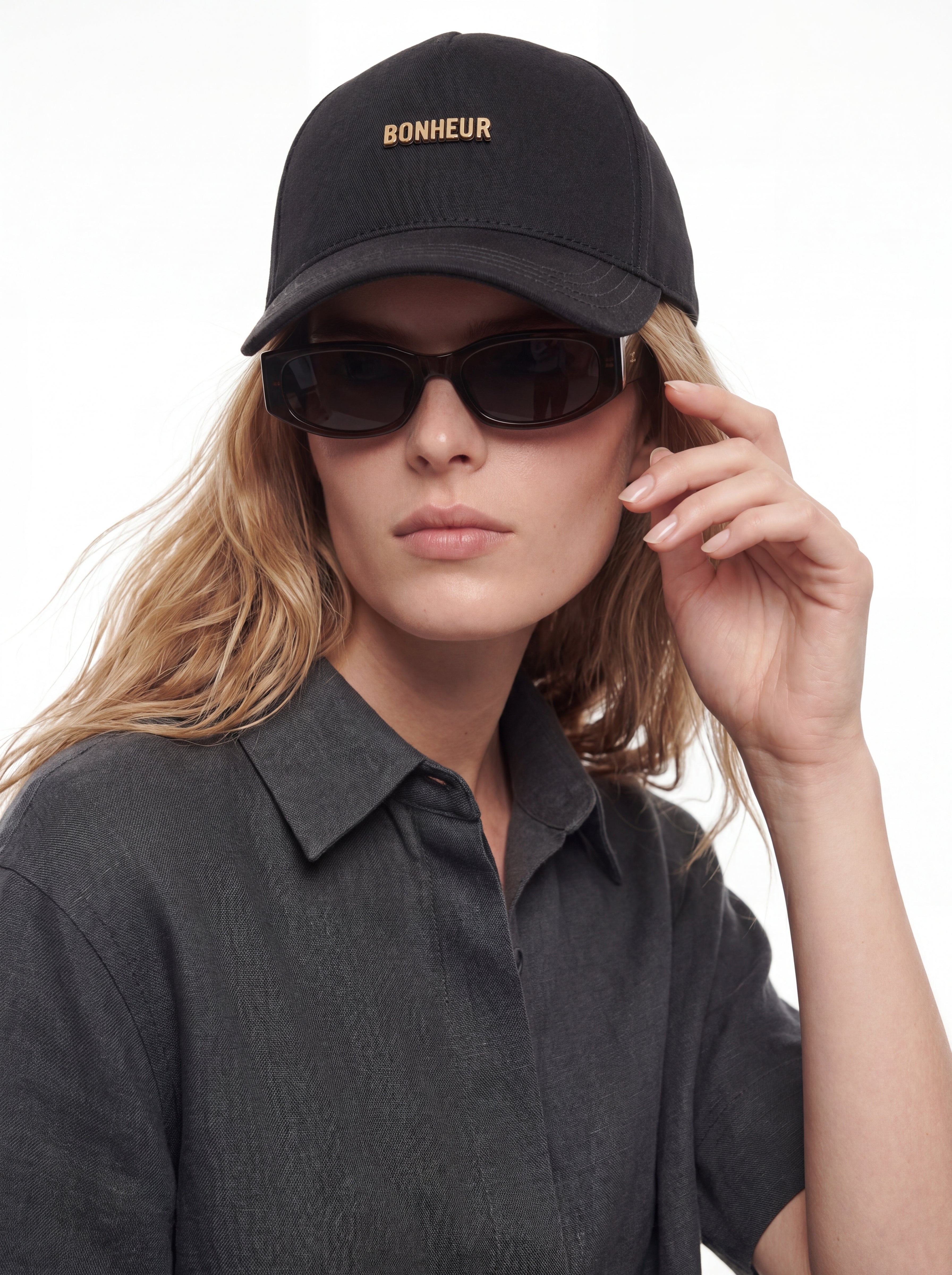 Bonheur Metal Logo Baseball Cap