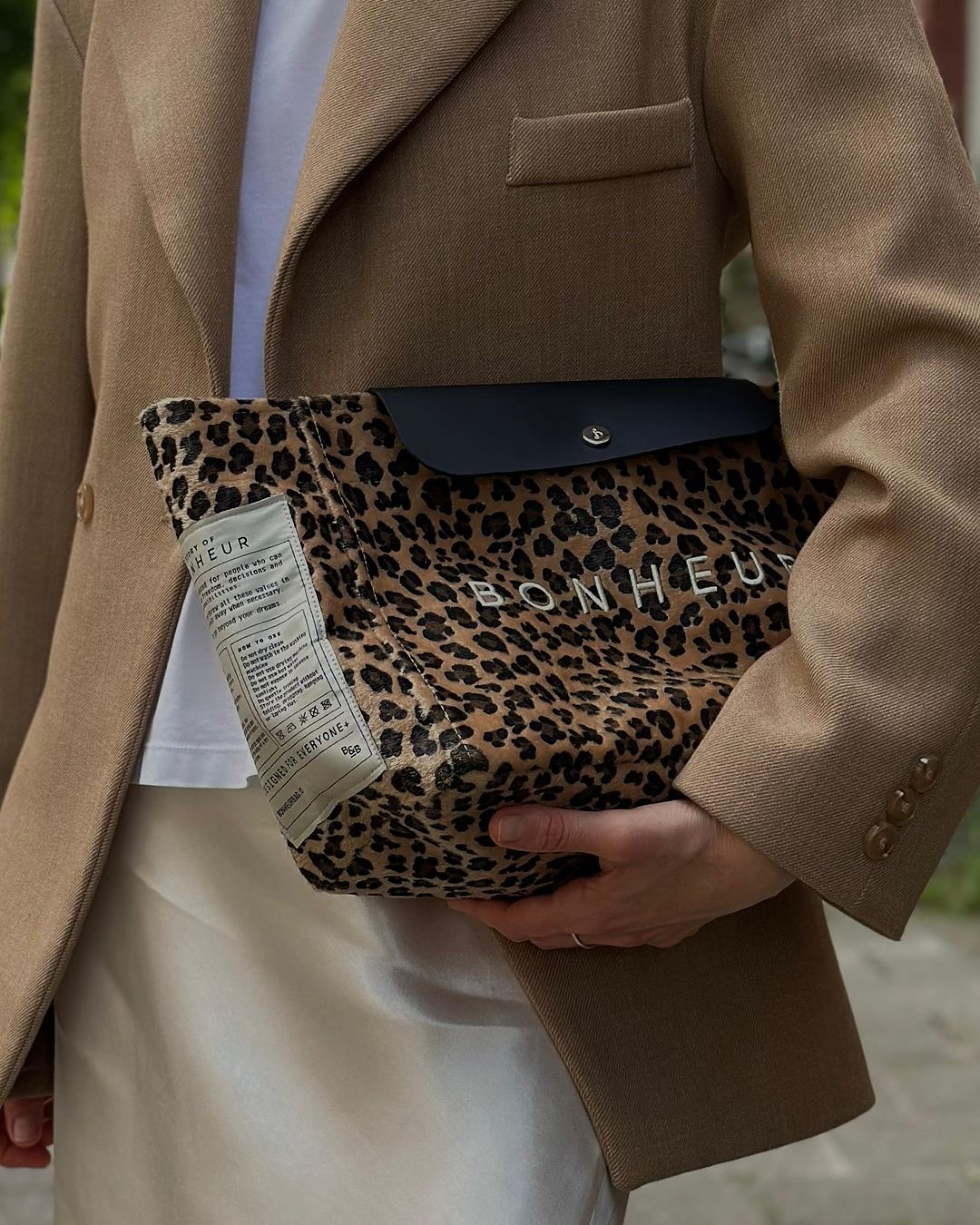 N°6 Canvas Clutch - Leopard