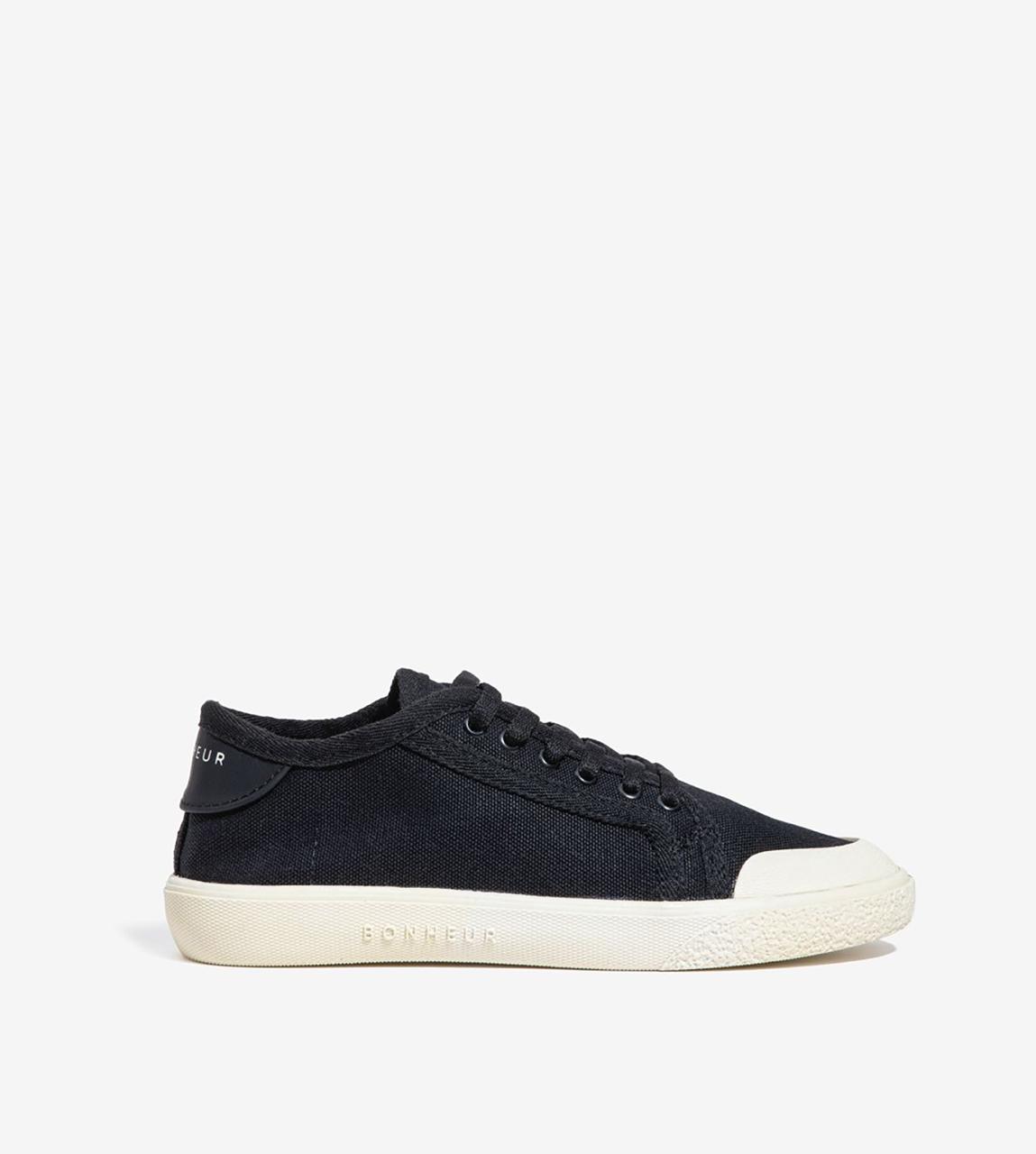 Bonheur Canvas Sneaker