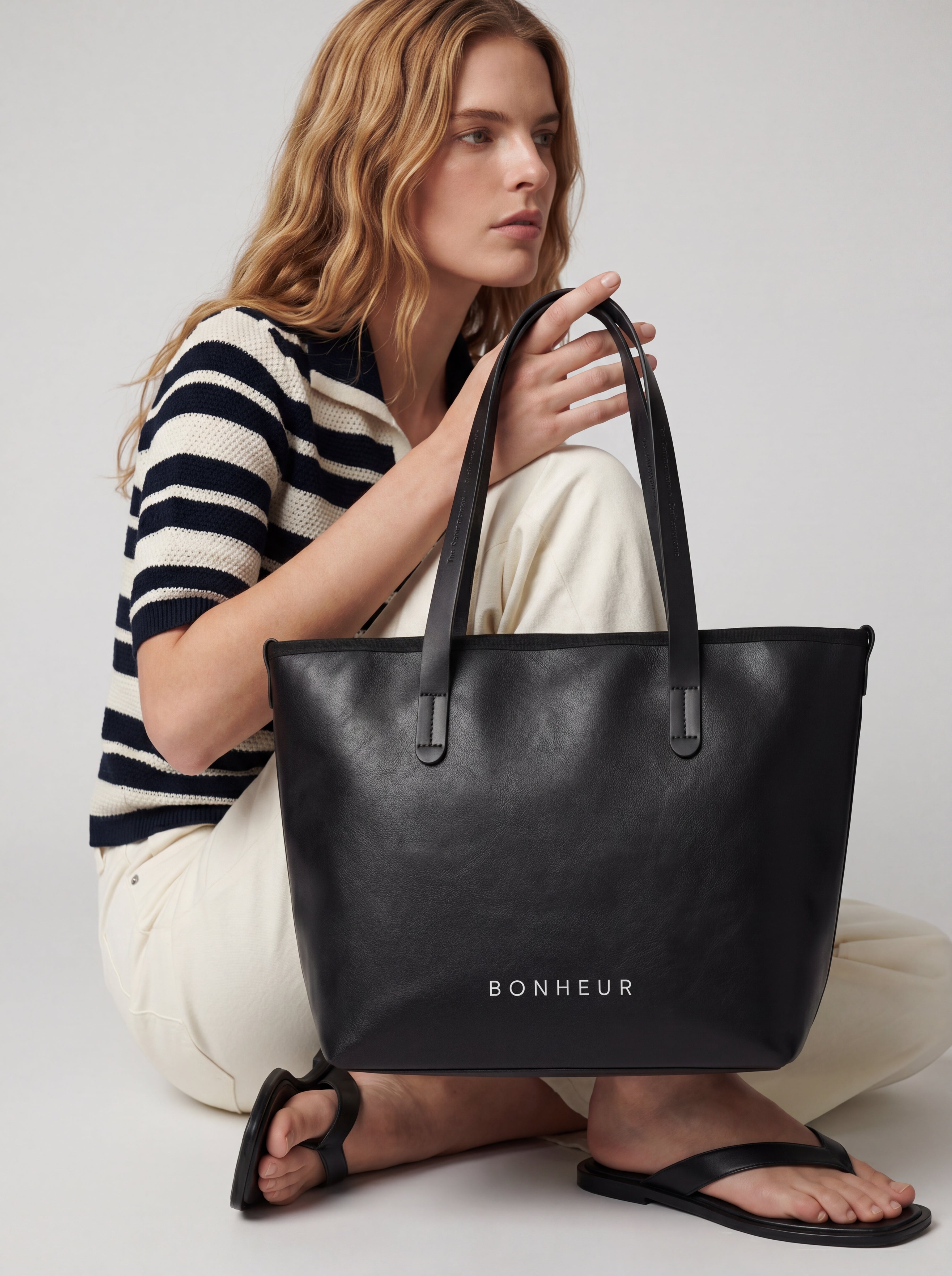 N°8 Vegan Tote Bag