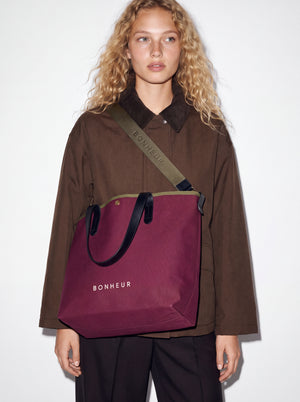 N°8 Canvas - Merlot